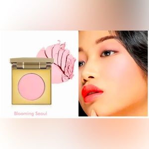 Stila Soft Glow Powder Blush "BLOOMING SEOUL".